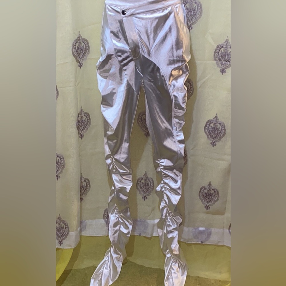 SHANE JUSTIN WHITE SCRUNCH PANTS ASYMMETRICAL WAIST SZ M